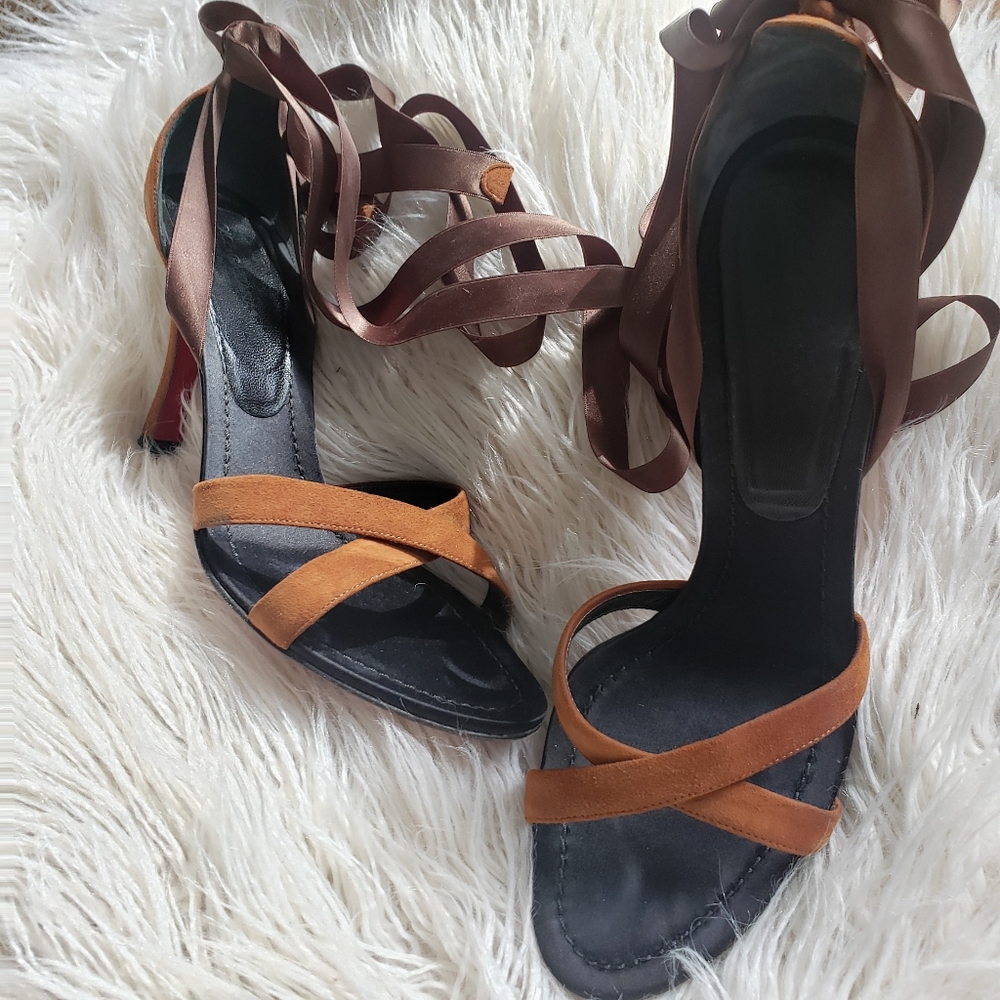 Dolce and Gabbana Ribbon Heels